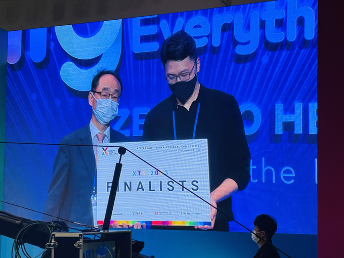  S2W는 글로벌 스타트업 대축제 '트라이 에브리싱(Try Everything) 2022'이 진행한 글로벌 경쟁력을 갖춘 스타트업을 뽑는 ‘KDB 넥스트라운드 스케일업 IR 컴페티션’ 경연대회에서 우승했다. 사진은 에스투더블유 서상덕 대표 (사진=SW2)